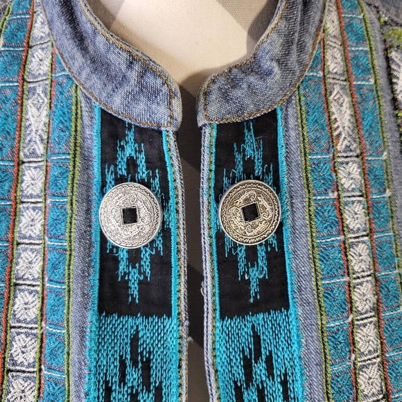 Chicos Denim Embroidered Open Front Jacket Size 1/size 8 - Picture 2 of 9